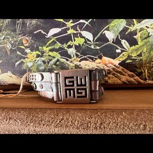 Good Works Make A Difference bracelet